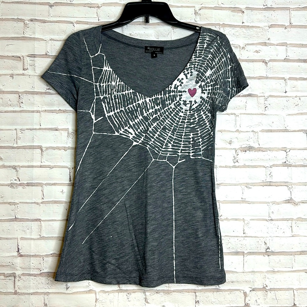 Nollie V-neck T-shirt